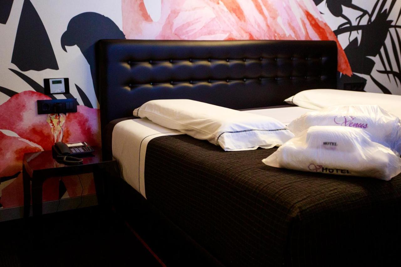 Motel Venus Santiago Luou Екстер'єр фото